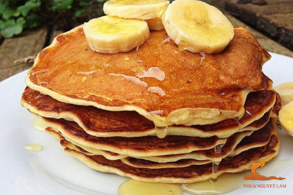Pancake chuối yến mạch bao nhiêu calo